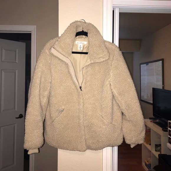 H&M Jackets & Blazers - Faux Shearling jacket
